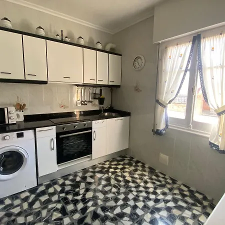 Bajo Con Terraza A 5 Min De La Playa Santender