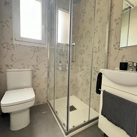 Bajo Con Terraza A 5 Min De La Playa Nyaraló Santender