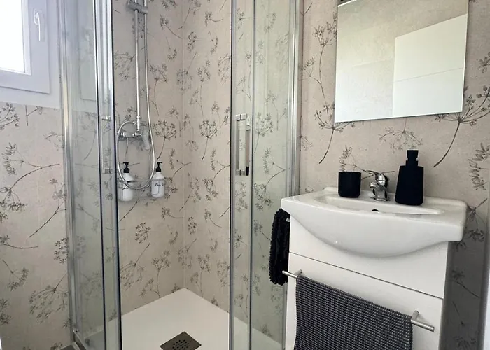 Bajo Con Terraza A 5 Min De La Playa